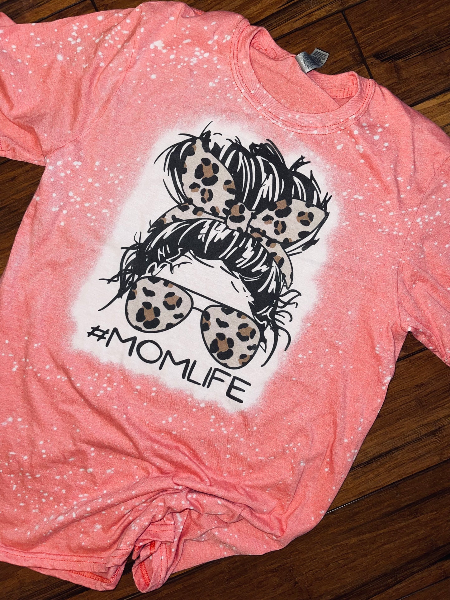 Mom life tee