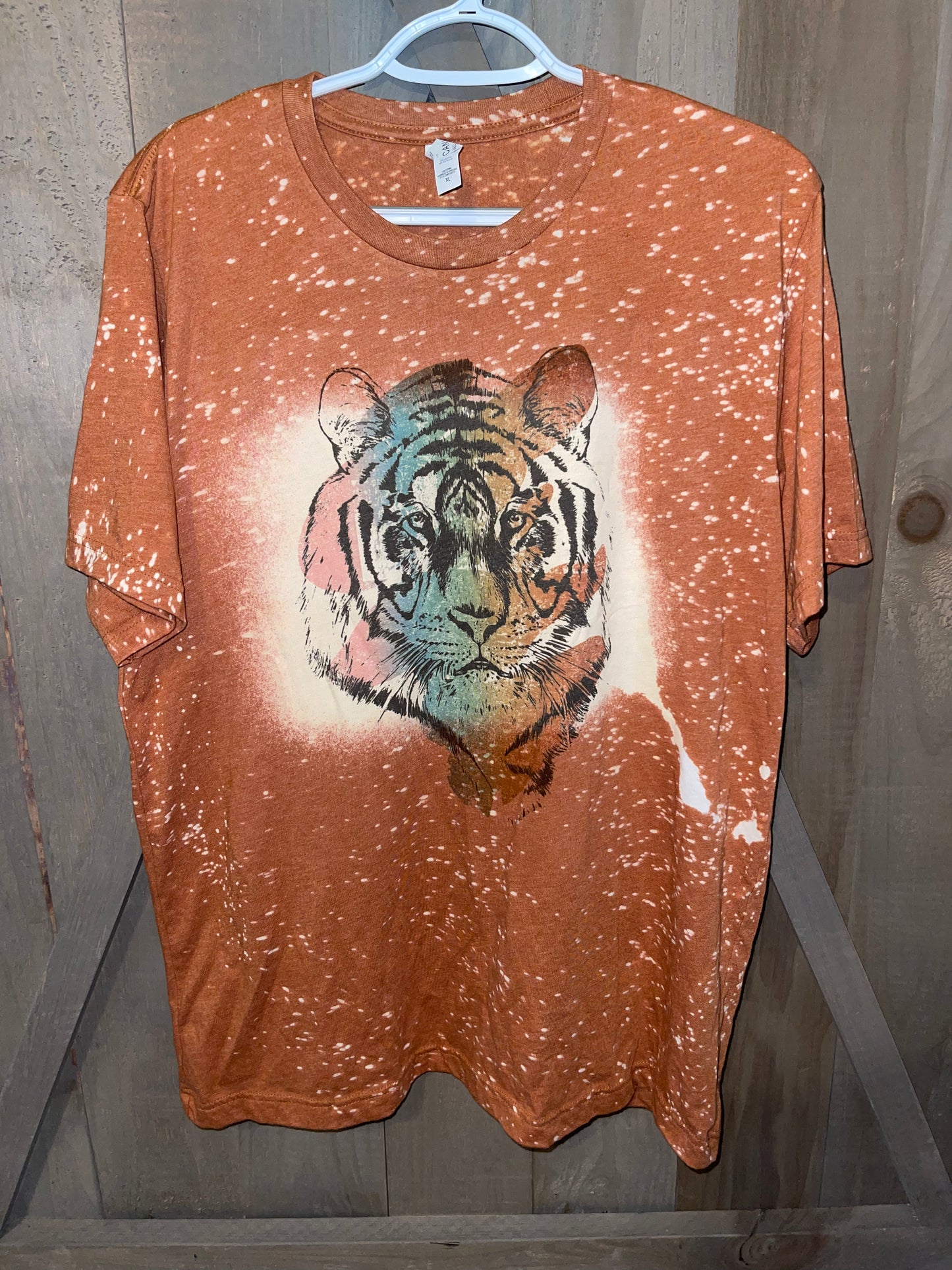 Retro tiger tee